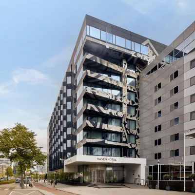 Haven Hotel Rotterdam, Curio Collection by Hilton Hotels near Scheepvaartkwartier