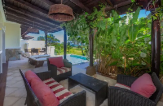 Pristine Bay 1003 Home