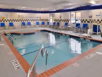 ホリデイ イン エクスプレス クラントン by IHG クラントンのホテル