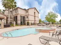 Holiday Inn Express & Suites LAKE CHARLES by IHG โรงแรมในเลคชาร์ลส์