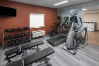 캔들우드 스위트 세인트 로버트 바이 IHG - 피트니스 시설