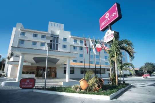 Fiesta Inn Ciudad del Carmen โรงแรมใน
