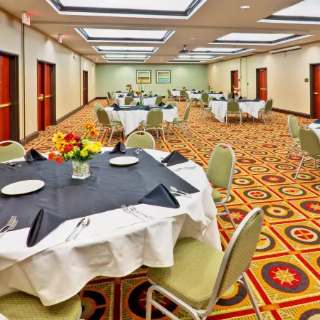 Holiday Inn PEARL - JACKSON AREA by IHG