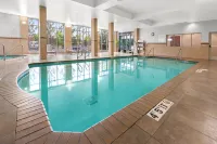 Holiday Inn YAKIMA by IHG - Swimmingpools