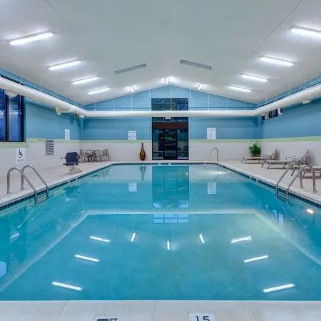 Holiday Inn Express & Suites BLACKSBURG - UNIVERSITY AREA by IHG