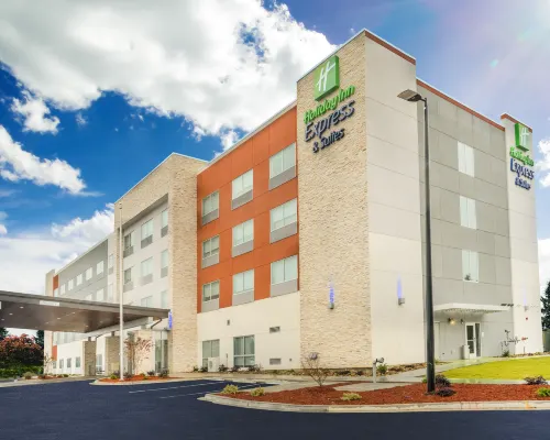 Holiday Inn Express & Suites GREENVILLE SE - SIMPSONVILLE by IHG Hotels in Simpsonville