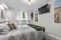 Spacious 5-bedroom house in lovely Townsend thats guaranteed to please everyone