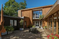 Cedar House Canterbury Hotel in zona The Deep Blue