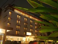 Meotel Purwokerto Hotels in East Purwokerto