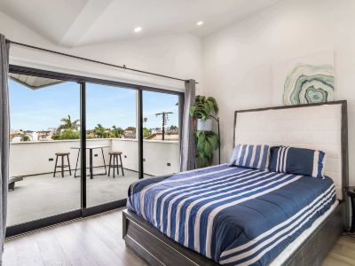 @ Marbella Lane - Luxe 4Br Haven w/ Skyscape Views