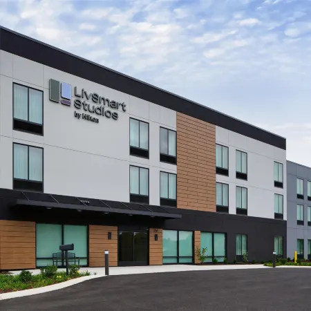 LivSmart Studios by Hilton Tullahoma