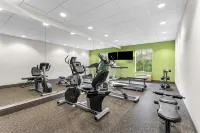 Spark by Hilton Dothan - Gym