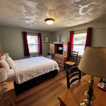 Rugged Country Lodge