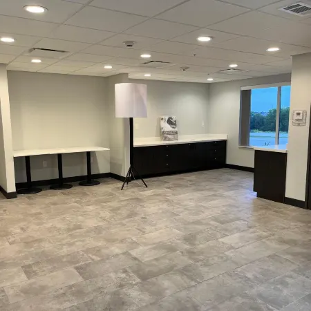 Motel 6 Fort Worth, TX - Lake Worth Отели рядом с достопримечательностью «Бар Billy Bob's Texas»