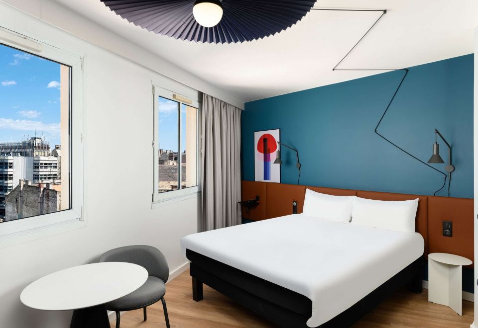 Ibis Budapest Centrum HotelOver view