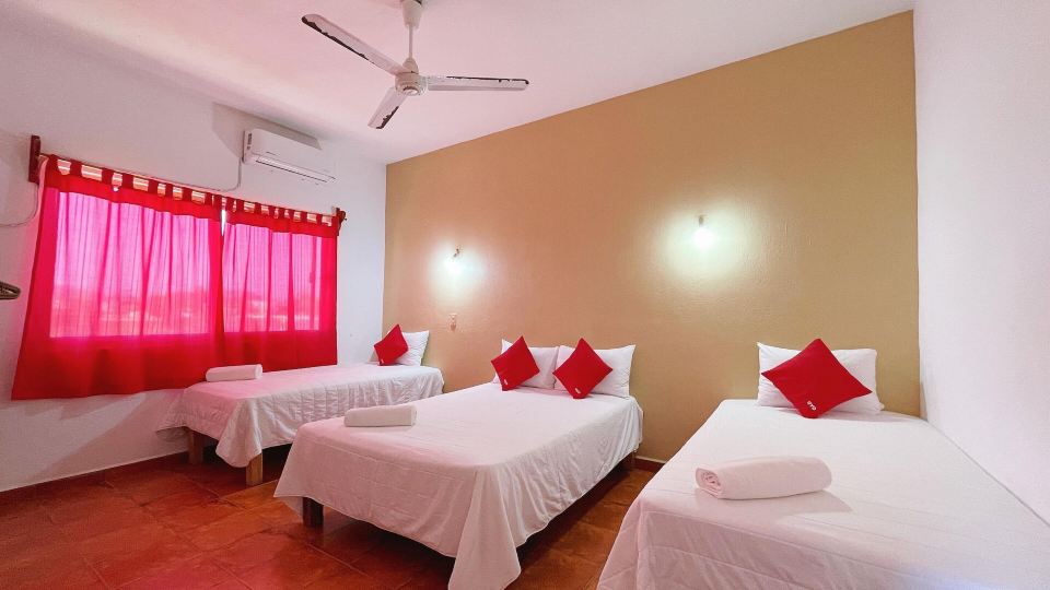 Hotel y Bungalows Bugambilias