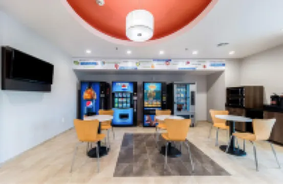 Studio 6 Denton, TX - UNT