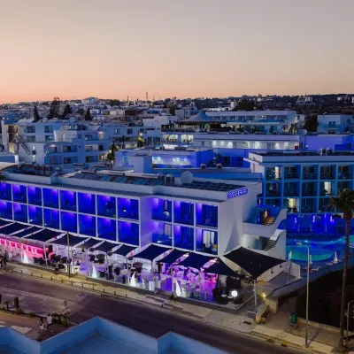 河石酒店 鄰近聖納帕修道院的酒店