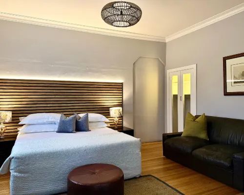 Musgrave Avenue Guest Lodge Hotels near Berea
