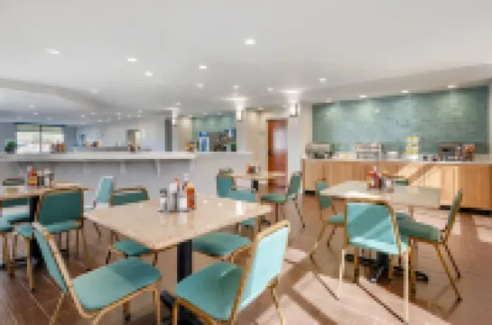 サーフ アンド サンド フェルナンディーナ ビーチ アット アメリア アイランド アン アセンド コレクション ホテル フェルナンディーナ・ビーチのホテル