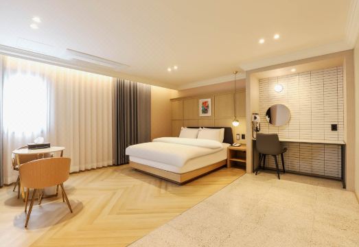 갤러리 드라이브인