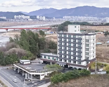 Tomonoya Hotel & Ryokan Daecheon