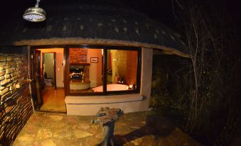 Motswiri Private Safari Lodge