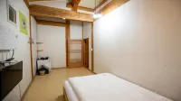 Navijam Hanok Hotel - Haustierfreundliche