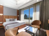 Hotel Skyline Manali Walking to Mall Road Centrally Heated Hotel a Manali