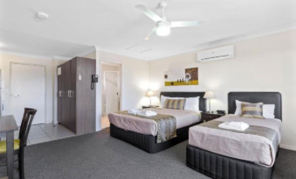 Discovery Parks - Blackwater Central Motel