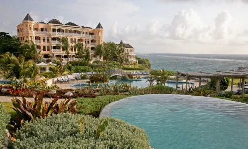 더 크레인 리조트