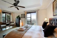 FREE €650 Daily Lux Pack - 6/7 Bed Villa, 20m Pool - Frühstück