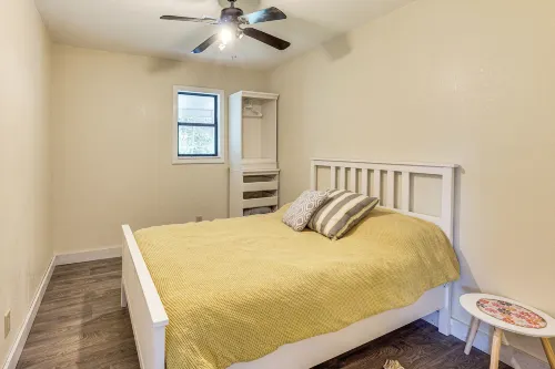 Dog-friendly Cabin w/ Yard Near Auxvasse Creek! - 2 stjerner