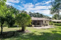 Bring Your Boat! Canal-front Tavares Home w/ Dock - 3-Star