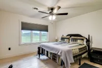 10 Mi to Red River Gorge: Peaceful Rural Getaway! - 3-Star