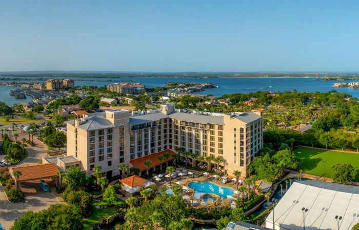 Horseshoe Bay Resort