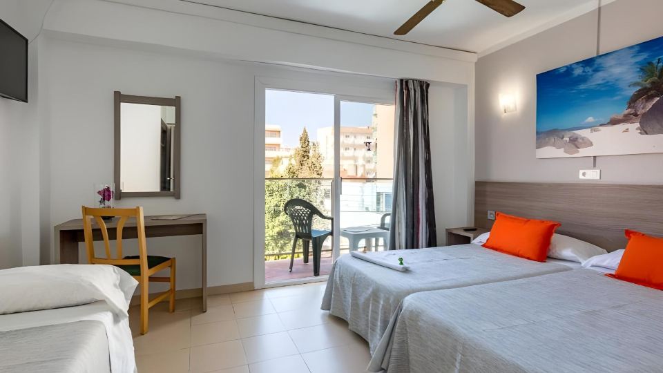 Hotel Costa Mediterraneo