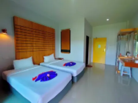 ริมนที รีสอร์ท ตรัง