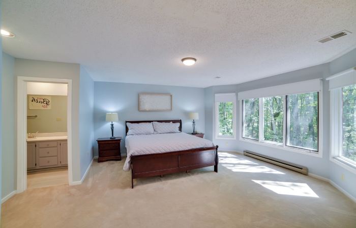 Wintergreen Resort Condo w/ Deck; Ski, Hike, Shops