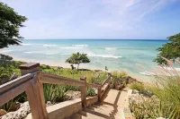 Rosalie Apt #2 by Bluescape Hotels in Silver Sands