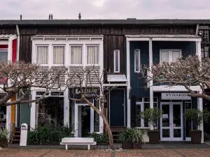 The Lofts Boutique Hotel