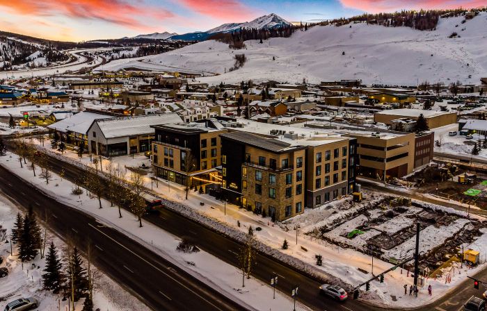 Hotel Indigo SILVERTHORNE by IHG