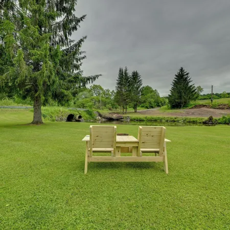 Quiet Country Escape Fire Pit, Fish on-Site! Hotele w: Chenango County
