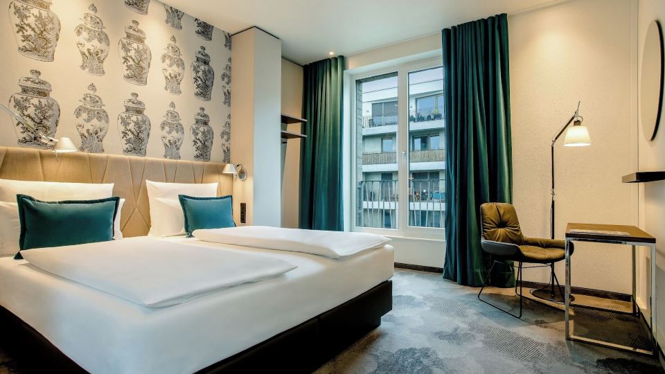 Motel One Dresden am Zwinger