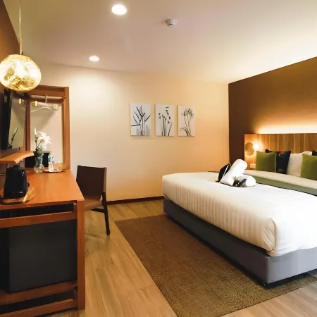 My Bed Gold Hotel Отели рядом с достопримечательностью «Замок Амата»