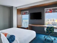 The Stephen F Austin Royal Sonesta Hotel Hotels near Austin Central Library