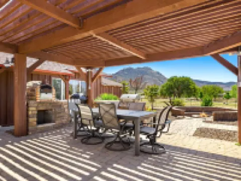 Zebra Rustic Retreat 3BR Home on Zebra Ranch Hotels in Williamson