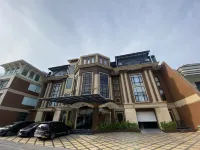 Mulyosari Central Park Hotel