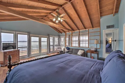 Waterfront Disney Getaway w/ Private Beach!