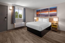 Days Inn by Wyndham Farmington NM